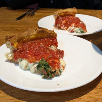 Giordano's - Pizza - Pizza Near Me - Chicago, Illinois