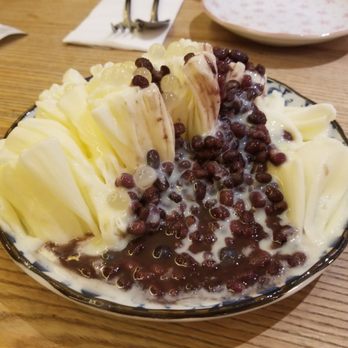 Petit Potato - Lychee/Red Bean Shaved Ice - Taiwanese Near Me - Toronto, Ontario Petit Potato - Lychee/Red Bean Shaved Ice - Taiwanese Near Me - Toronto, Ontario