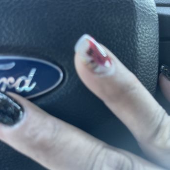 Palace Nail Lounge - Nail Salons Near Me - Mesa, Arizona