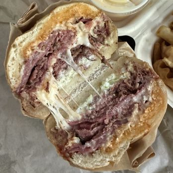 Deli Board - Gold-n-berg-n- stein - Delis Near Me - San Francisco, California