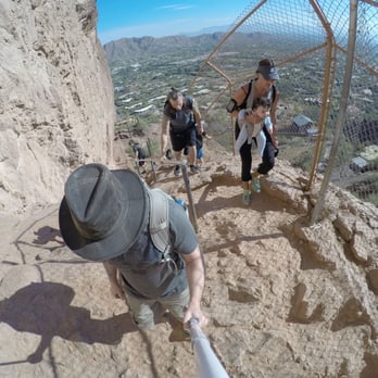 Camelback Mountain - Yes, just when you think you accomplished something the woman carrying the infant gracefully blows past you - Parks Near Me - Phoenix, Arizona
