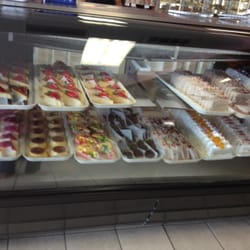Arandas Bakery
