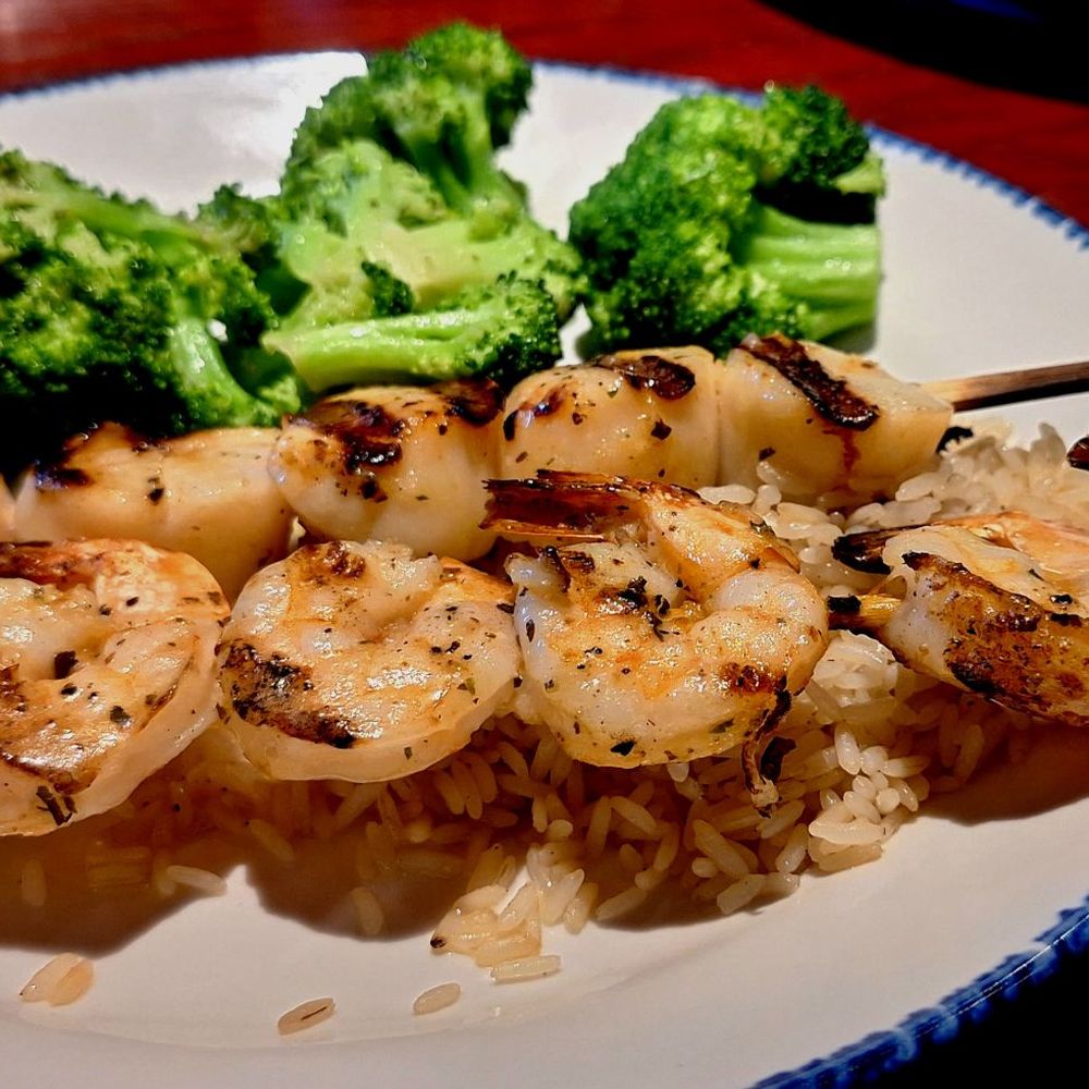 Red Lobster - Shrimp and Scallop Skewers - Seafood Near Me - Tampa, Florida Red Lobster - Shrimp and Scallop Skewers - Seafood Near Me - Tampa, Florida