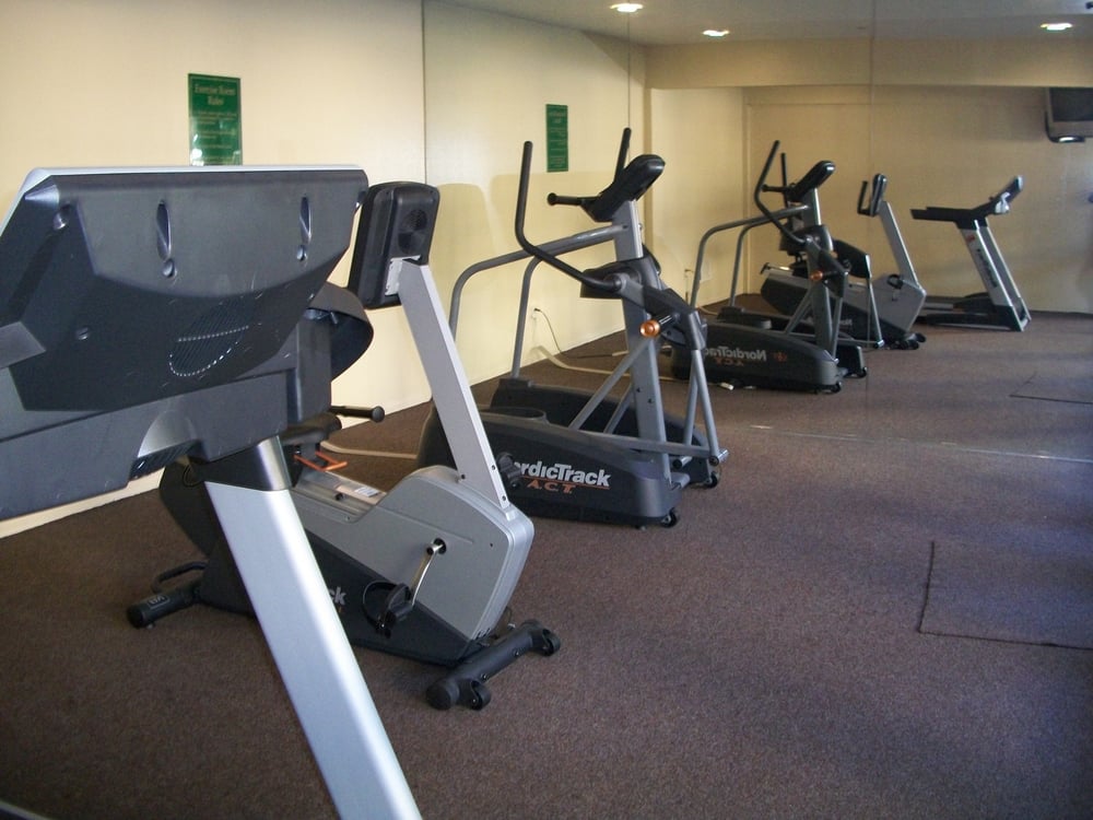 VICTORIA APARTMENTS 60 Photos & 13 Reviews 3450 St, Torrance, CA Yelp