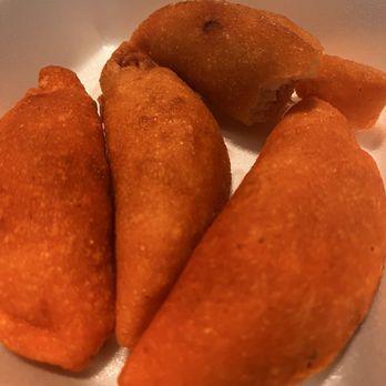Fiesta Colombia - Mini Empanadas (4) - Colombian Near Me - Milwaukee, Wisconsin