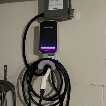 SFE Electric - JuiceBox level 2 charger with a DCC-12 unit - Electricians Near Me