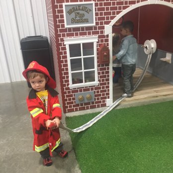 Breakaway Indoor Playground - Indoor Playcenter Near Me - Edmond, Oklahoma
