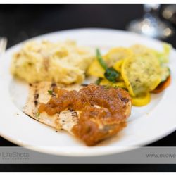 Marnas Catering - ©Midwest LifeShots Photography, www.midwestlifeshots.com