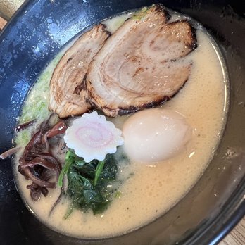 Burosu Ramen - Ramen Near Me - Studio City, California