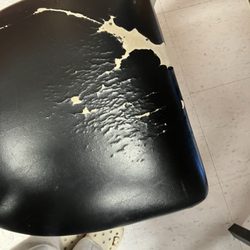 Crazy Glaze Ceramic Studio & Art Education Center - Ripped up chair