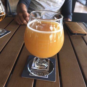 Tarantula Hill Brewing - Modern Times Techno Comforts! Juicy, hazy, fruity New England IPA and tasted like an orange juice mixed with an IPA. Fantastic! - Breweries Near Me - Thousand Oaks, California