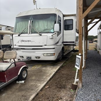 Red Rover RV - Another picture of my RV - Auto Repair Near Me Red Rover RV - Another picture of my RV - Auto Repair Near Me