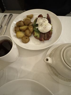 Cafe on Oak by null