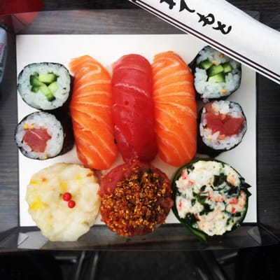 Ko'uzi Sushi by null