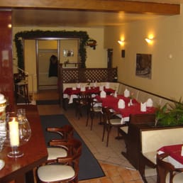 La Valle - sushi and sashimi, sashimi, interior, sushi - Italian Near Me - Munich, BY