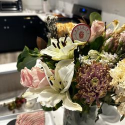 Edible Arrangements - Flower arrangement