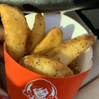 Wendy's - Seasoned Potatoes-- surprisingly flavorful - Burgers Near Me - Woodbridge, Virginia Wendy's - Seasoned Potatoes-- surprisingly flavorful - Burgers Near Me - Woodbridge, Virginia