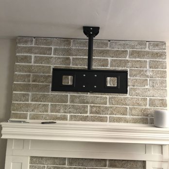 Handy Manny AZ - State of the art ceiling TV mount over the fireplace. Secured to trusses and leveled with my Dewalt Precision laser levels. #beforetv - Handyman Near Me Handy Manny AZ - State of the art ceiling TV mount over the fireplace. Secured to trusses and leveled with my Dewalt Precision laser levels. #beforetv - Handyman Near Me