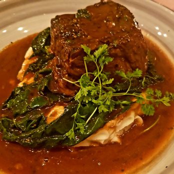 Vincent Chiccos - Tuscan Braised Short Rib - Italian Near Me - Charleston, South Carolina Vincent Chiccos - Tuscan Braised Short Rib - Italian Near Me - Charleston, South Carolina