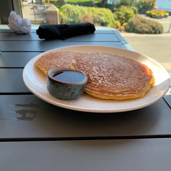 LURE Restaurant & Bar - Seafood Near Me - Victoria, British Columbia
