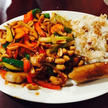 Pho 4 Star - Peanut chicken - Vietnamese Near Me - Universal City, Texas