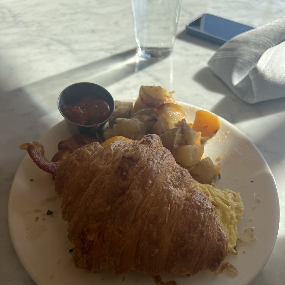 Beaumont Bakery & Cafe - Coffee & Tea Near Me - Millcreek, Utah