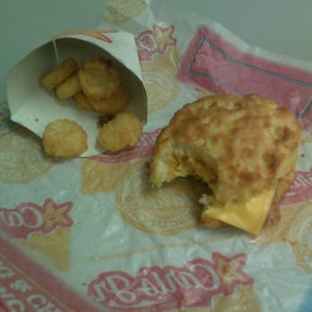 Carl's Jr - Fast Food Near Me - Palm Desert, California