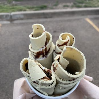 Scoop N Roll Creamery - Ice Cream & Frozen Yogurt Near Me - Edmonton, Alberta Scoop N Roll Creamery - Ice Cream & Frozen Yogurt Near Me - Edmonton, Alberta