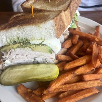 The Kenilworth Diner Restaurant - Diners Near Me - Kenilworth, New Jersey