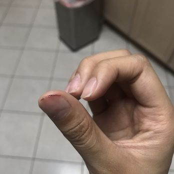 Olala Nails Spa - Right hand thumb :( - Nail Salons Near Me - Houston, Texas