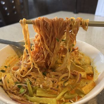Thai Noodle - Thai Noodle Khao Soi (Tofu) - Thai Near Me - Toronto, Ontario Thai Noodle - Thai Noodle Khao Soi (Tofu) - Thai Near Me - Toronto, Ontario