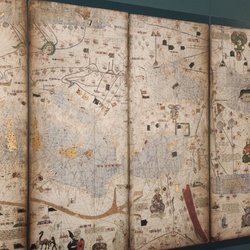Museu d'Història de Barcelona - Ancient Google Maps. Walking instructions only.