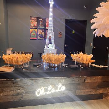 Rent A Centerpiece - Party Equipment Rentals Near Me