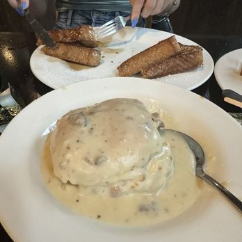 Toast! All Day - Biscuits & Gravy - Breakfast & Brunch Near Me - Mt Pleasant, South Carolina Toast! All Day - Biscuits & Gravy - Breakfast & Brunch Near Me - Mt Pleasant, South Carolina