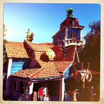 Goofy's Playhouse - Amusement Parks Near Me - Anaheim, California Goofy's Playhouse - Amusement Parks Near Me - Anaheim, California