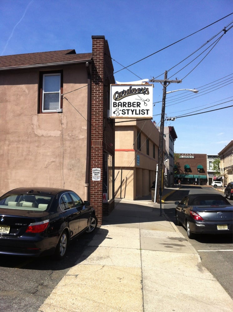 Cardner's Barber & Hair Stylist Logo