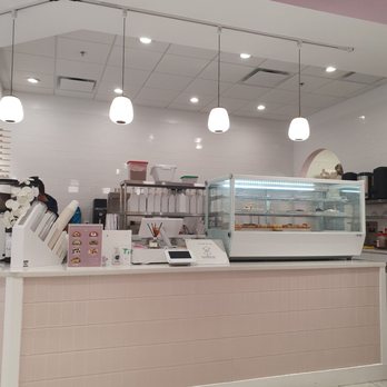 Donutchew - Display counter - Donuts Near Me - Gaithersburg, Maryland