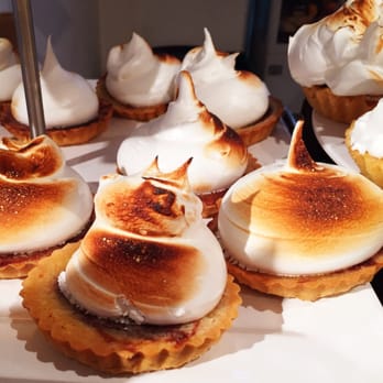 Kafayas - Tartellette au citron - Cafes Near Me - Hamburg, HH Kafayas - Tartellette au citron - Cafes Near Me - Hamburg, HH