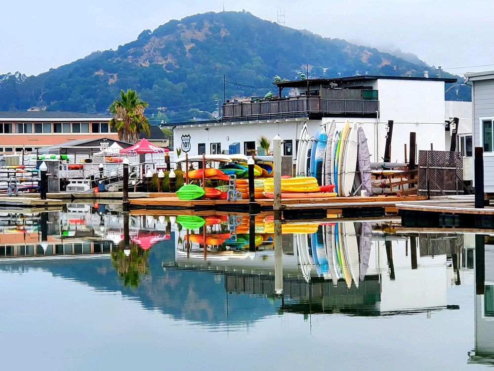 Social spots from 101 Surf Sports