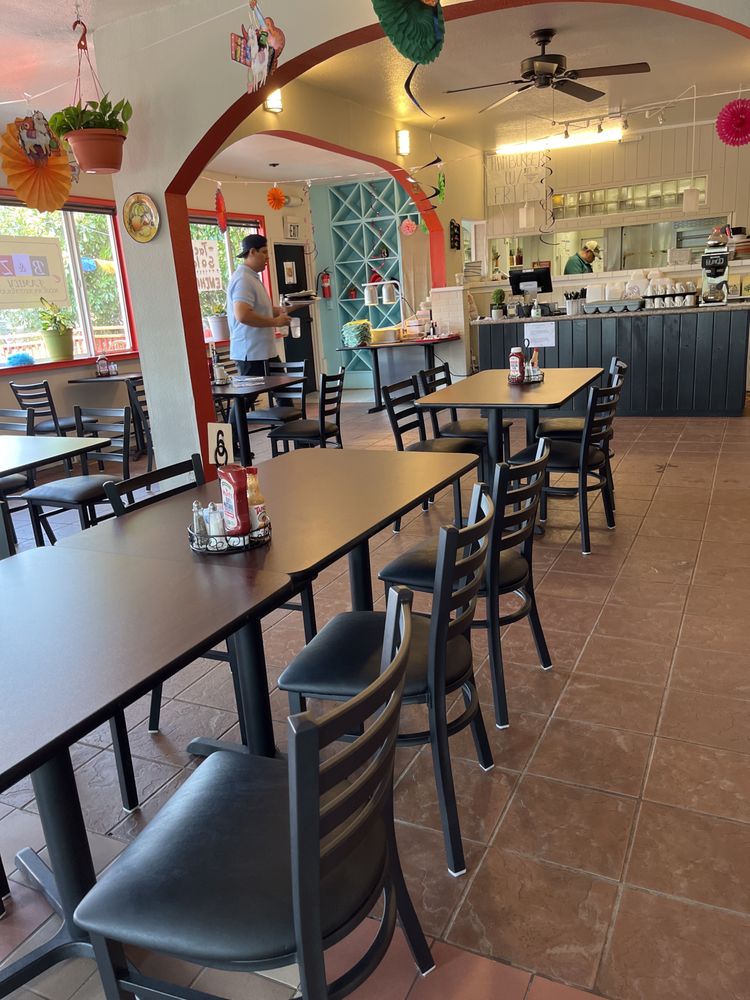 B & Z Family Mexican Restaurant