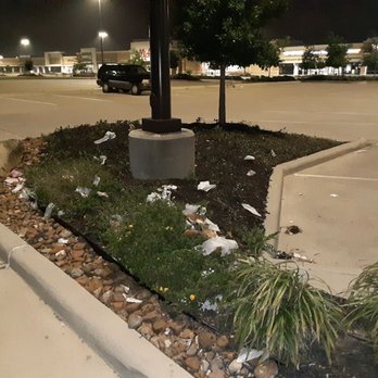 Kroger - Corona Virus Wipes all in Kroger parking lot - Grocery Near Me - Katy, Texas