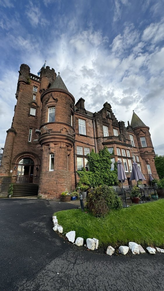 Sherbrooke Castle Hotel