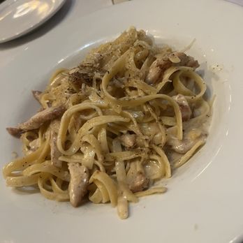 Romano's Macaroni Grill - Casio e Papa with Roasted Chicken - Italian Near Me - Milpitas, California Romano's Macaroni Grill - Casio e Papa with Roasted Chicken - Italian Near Me - Milpitas, California