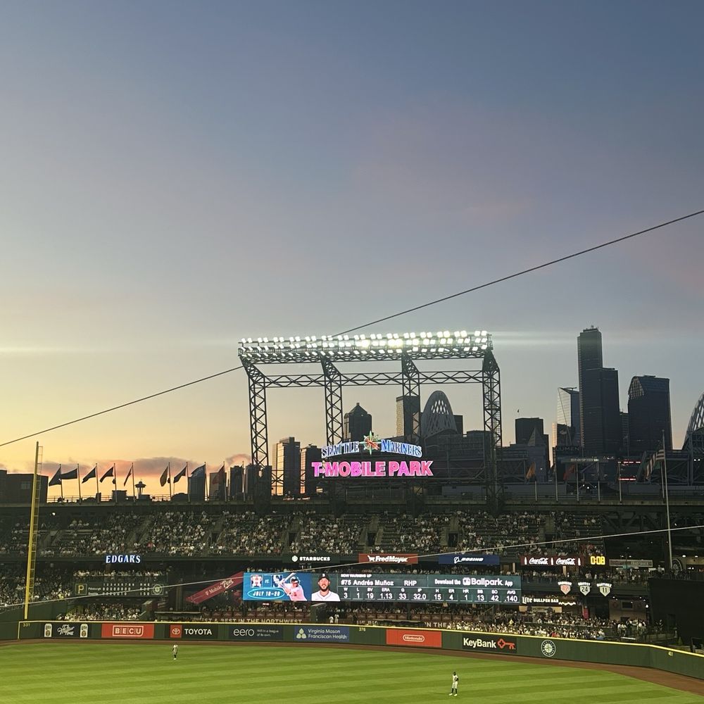 T-Mobile Park - Stadiums & Arenas Near Me - Seattle, Washington