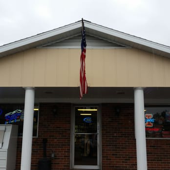 D-J's Party Supply - Beer, Wine & Spirits Near Me - Robinson, Illinois