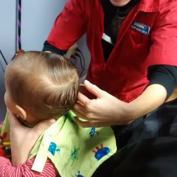 Family Cutz - Jazmine, with a z, takes the time to get my #haironfleek - Kids Hair Salons Near Me - Paramount, California
