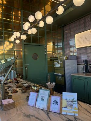 Anita La Mamma Del Gelato by null