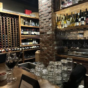 Cabernets & Ipas - Wine bar - Wine Bars Near Me - Mukilteo, Washington