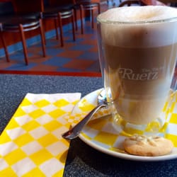 Der Bäcker Ruetz - Café Latte