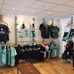 Ron Spencer Cycles - We offer a full range of clothing, shoes, sunglasses and helmets.